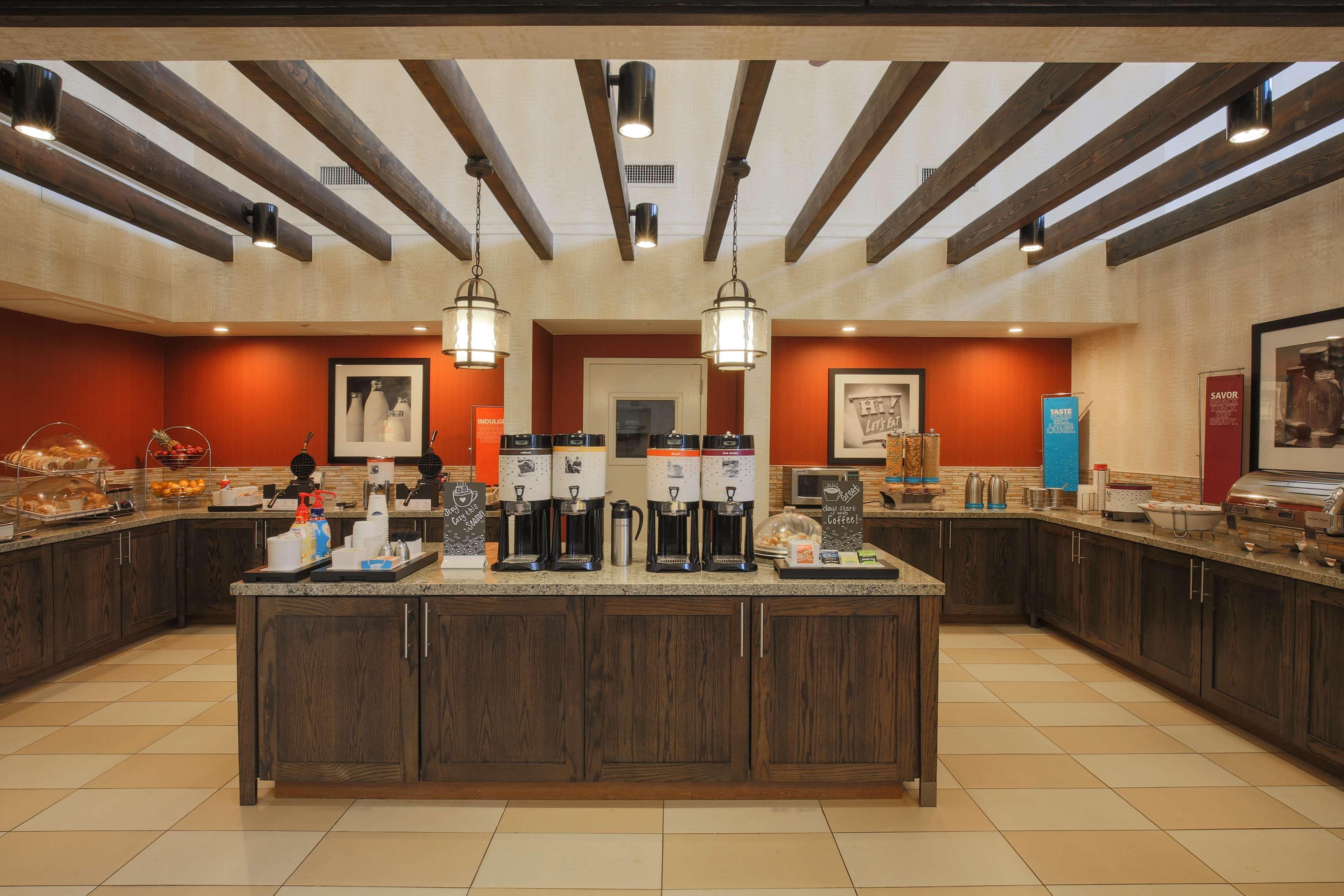 Hampton Inn & Suites Camarillo Ngoại thất bức ảnh