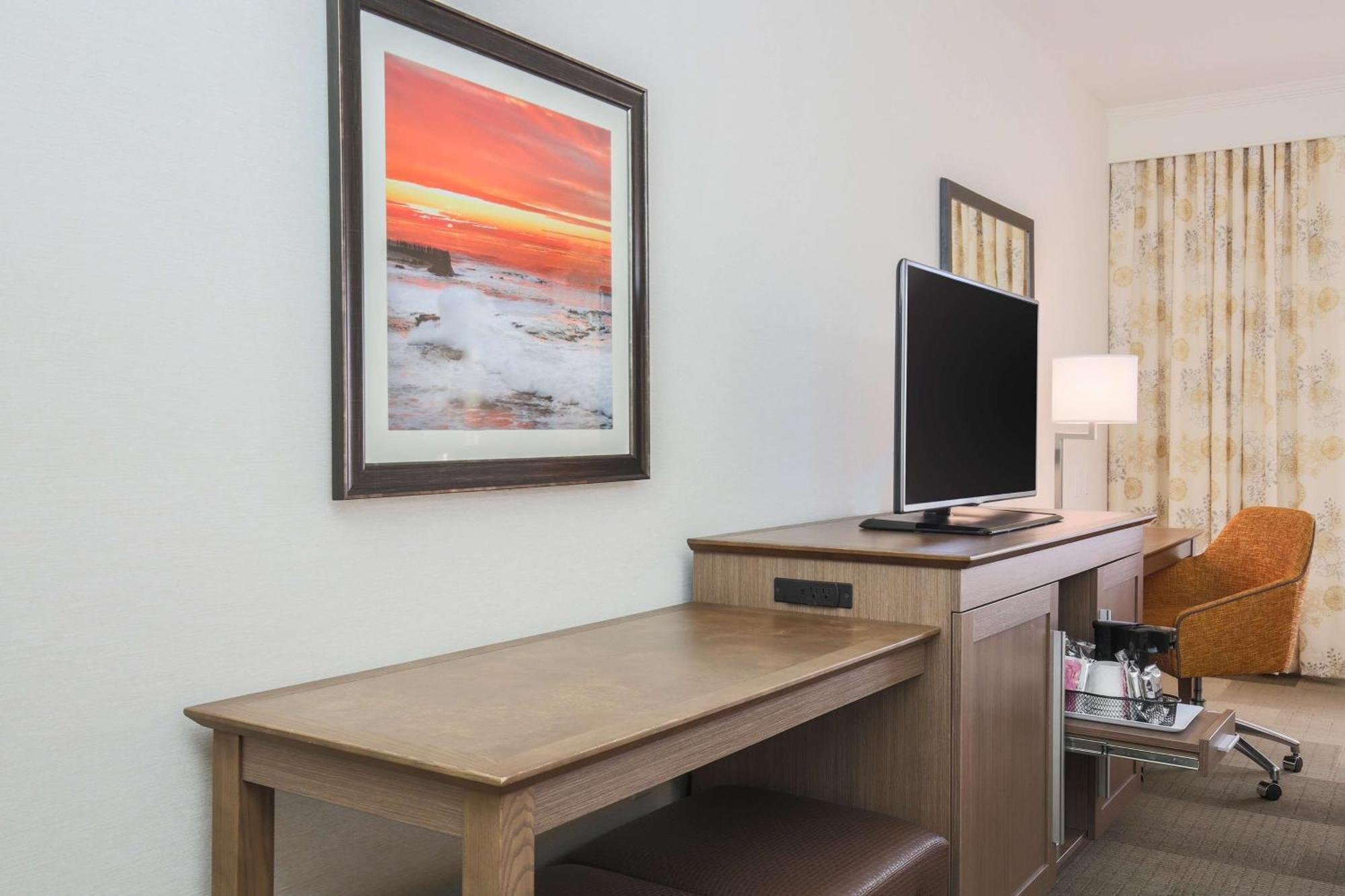Hampton Inn & Suites Camarillo Ngoại thất bức ảnh